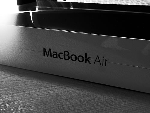 MacBook Airの箱